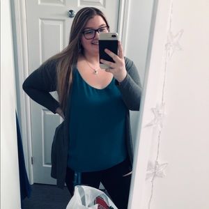 Meet your Posher, Monika